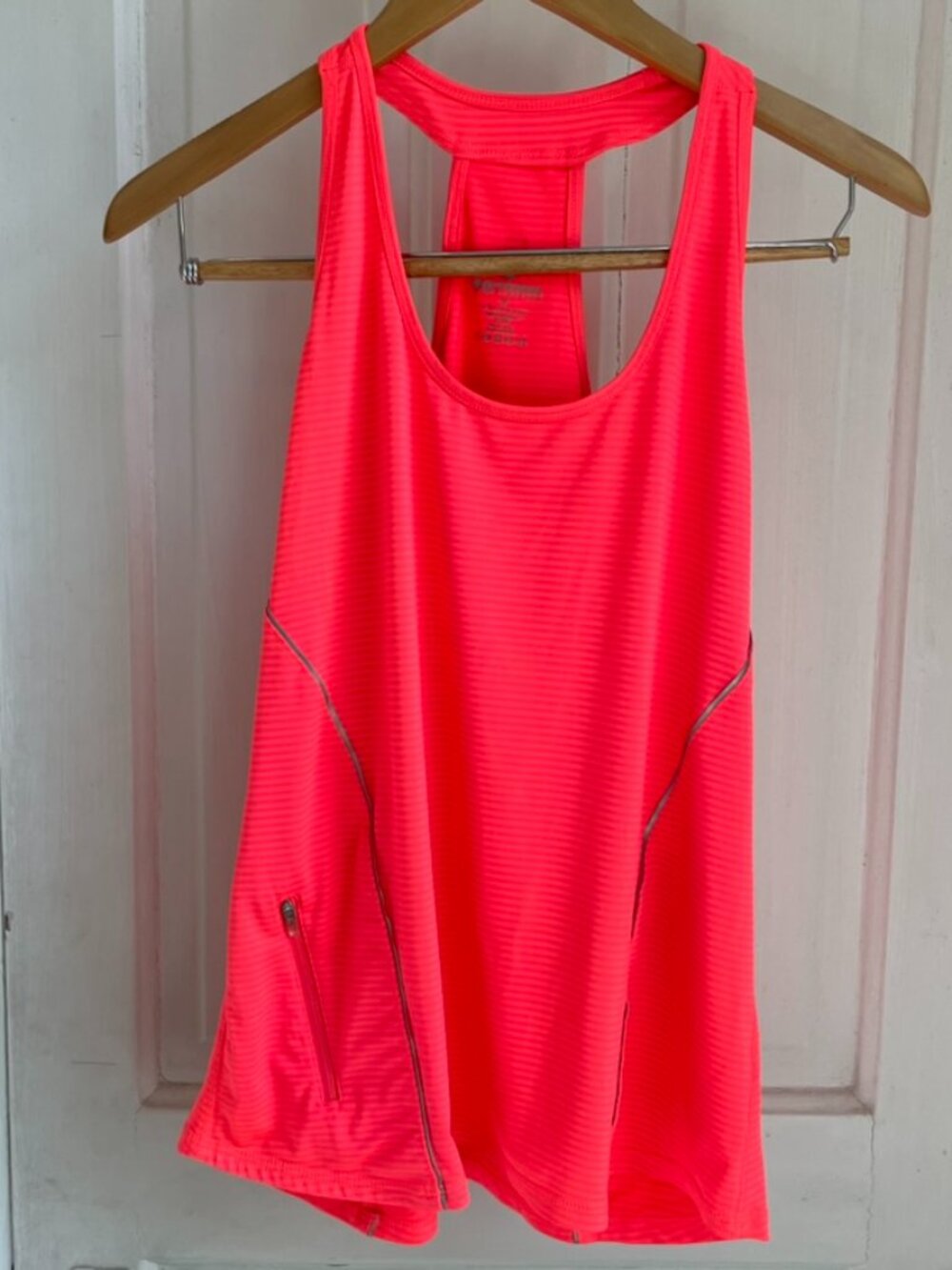 90 Degree by Reflex Neon Pink Racerback Tank Top - Size Medium